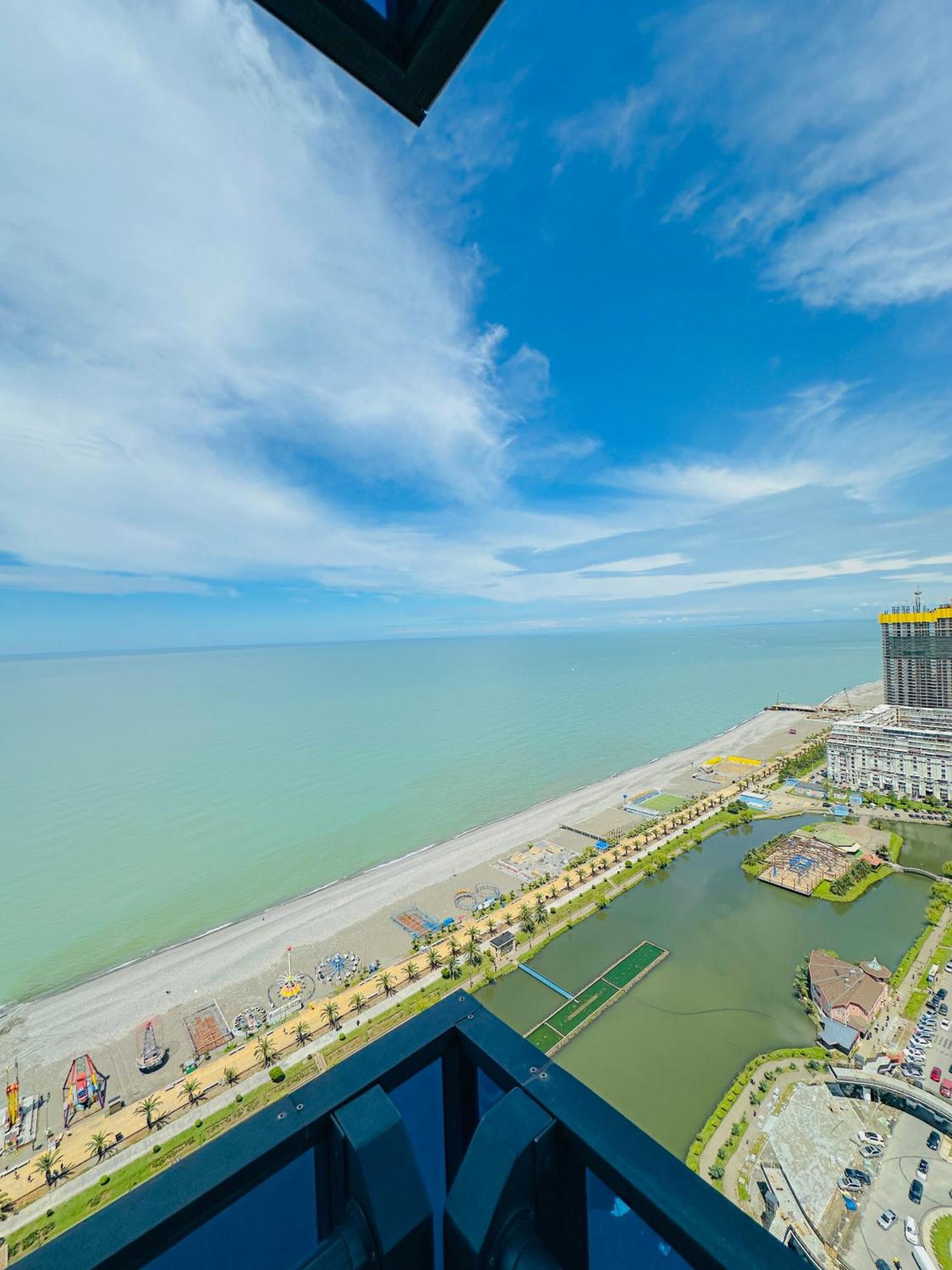Seaside Vip Hotel 巴统 外观 照片