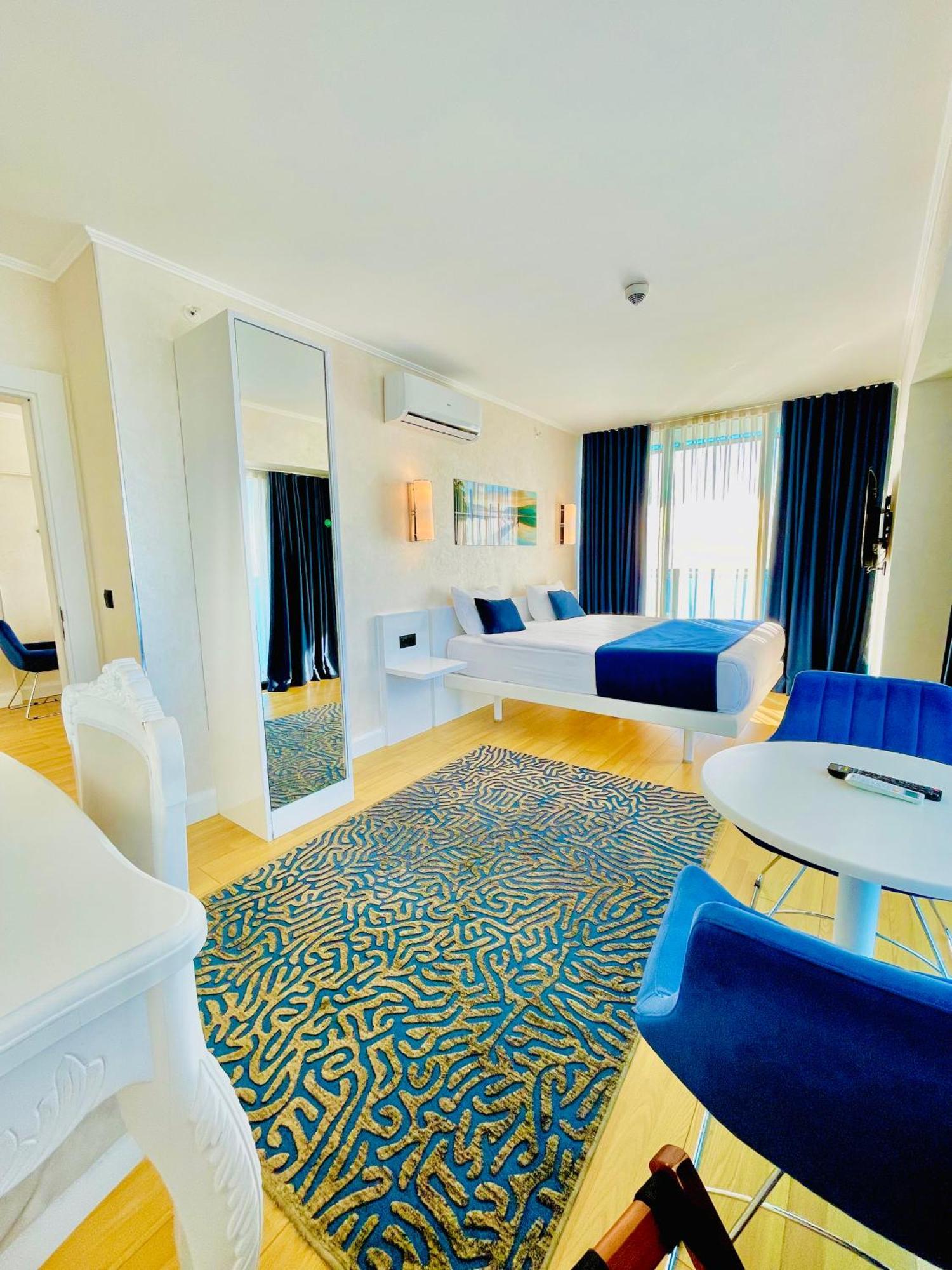 Seaside Vip Hotel 巴统 外观 照片