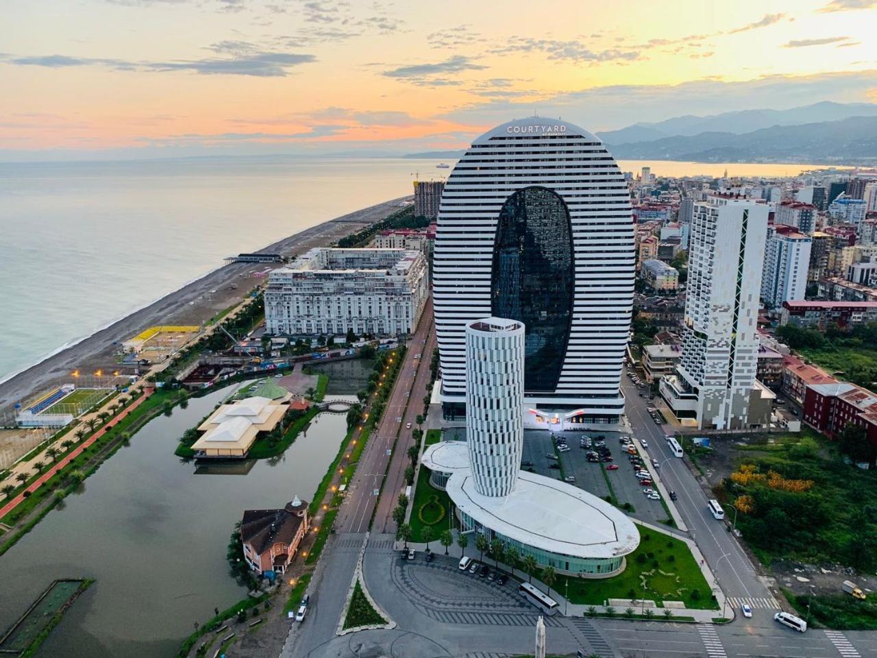 Seaside Vip Hotel 巴统 外观 照片