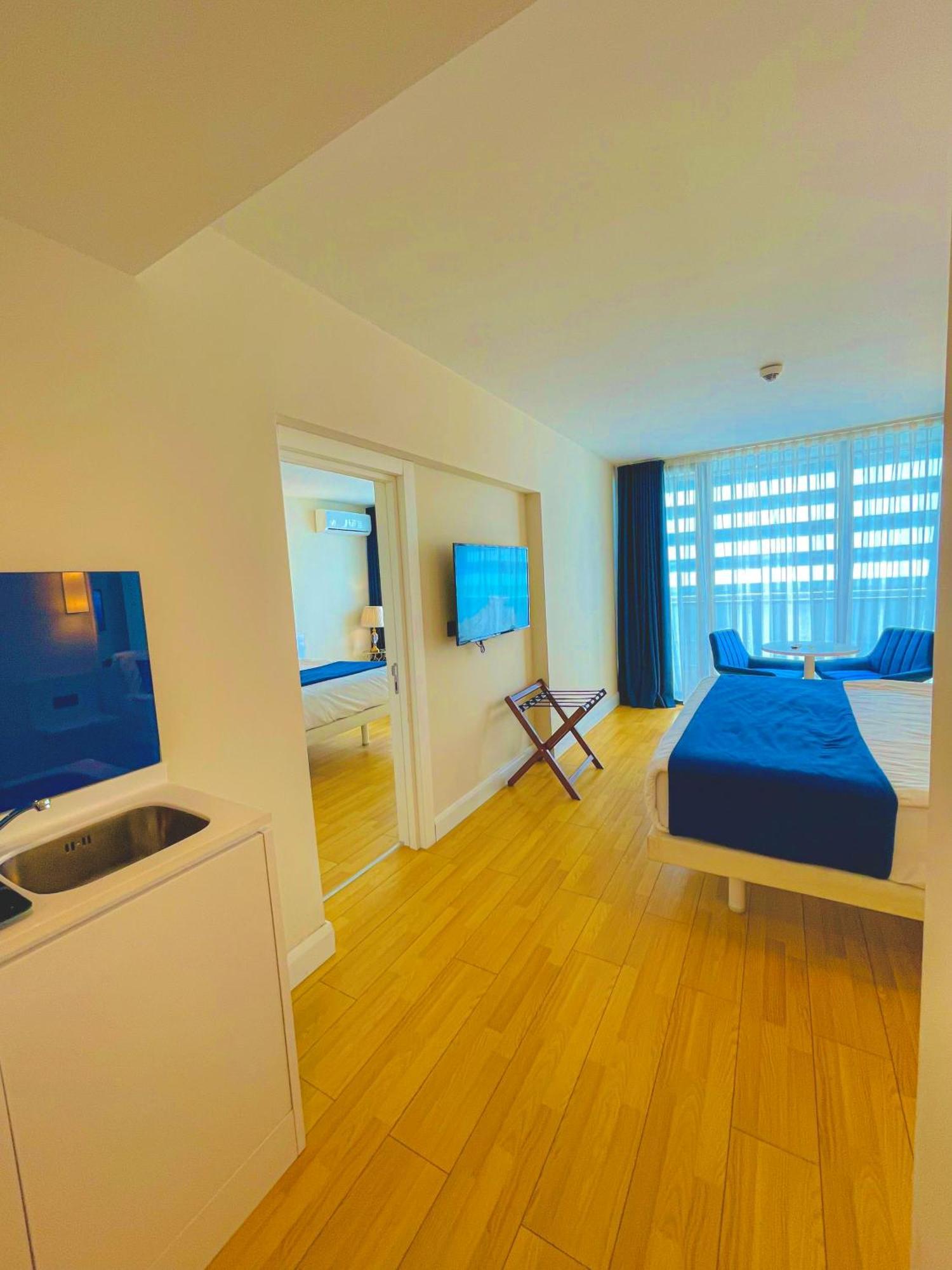 Seaside Vip Hotel 巴统 外观 照片