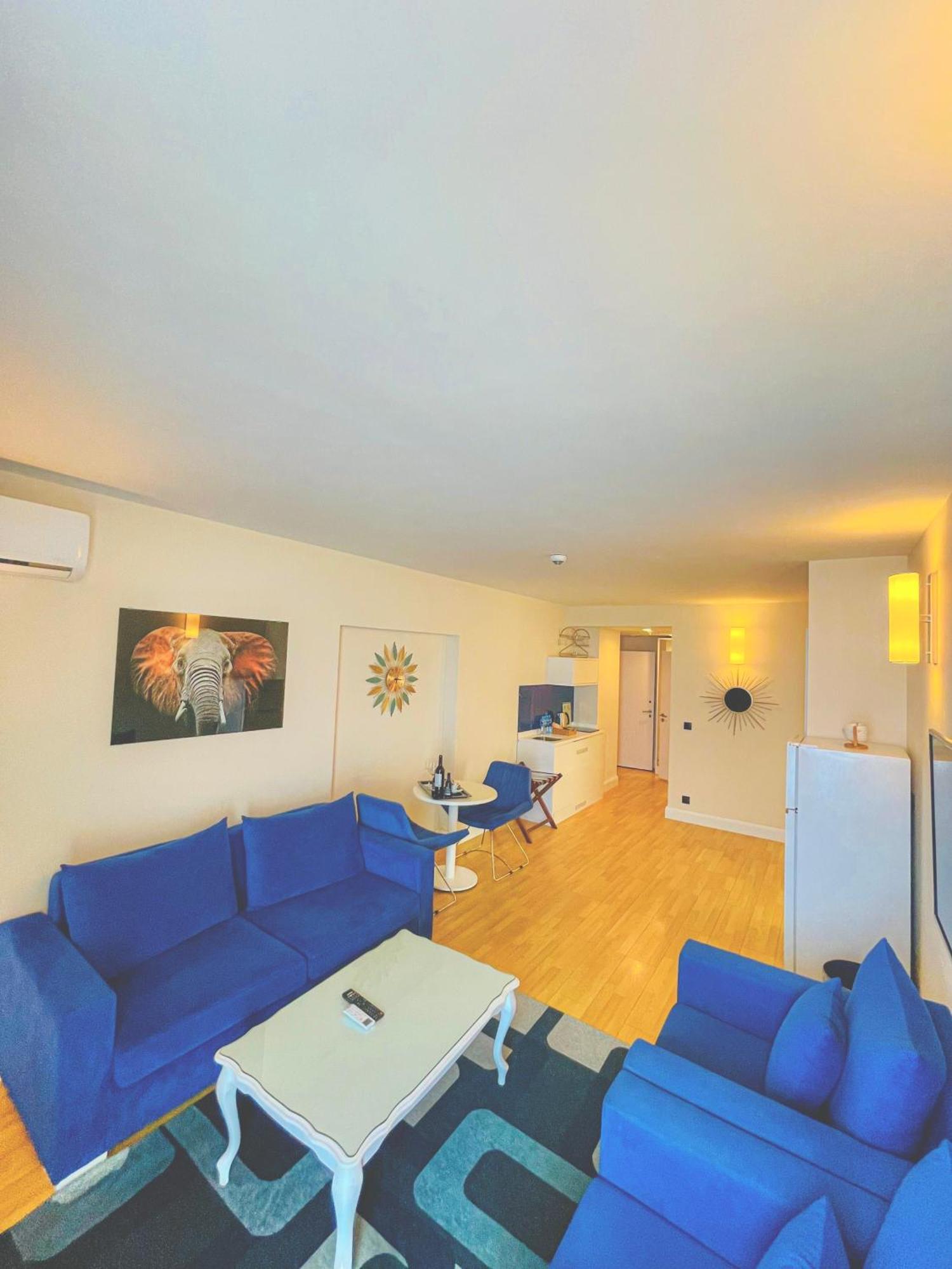Seaside Vip Hotel 巴统 外观 照片